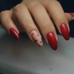 کاشت ناخن در مشهد | کاشت ژل، پودر، لمینت و ژلیش ناخن